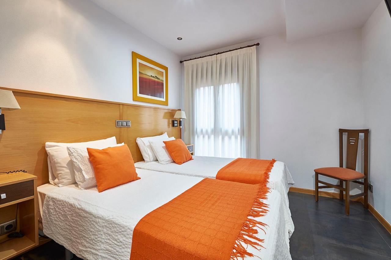 Hotel Real De Illescas Kültér fotó